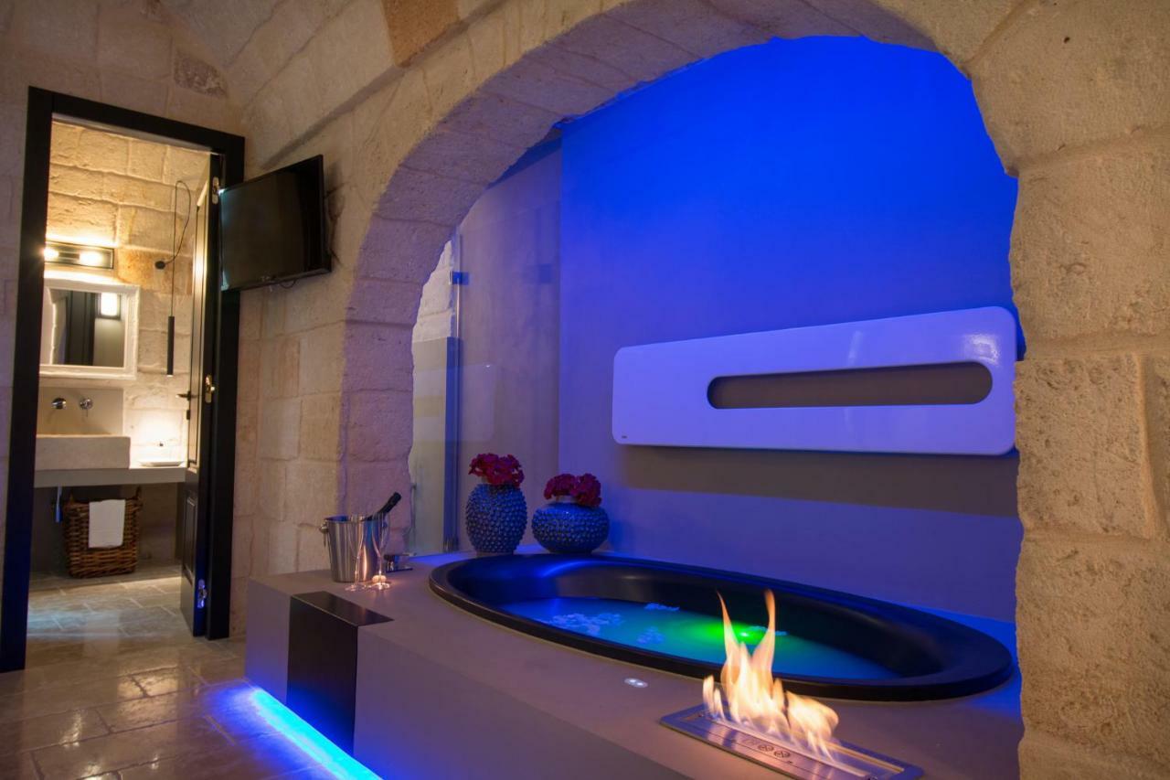 Suite Conte Cavour Monopoli Exterior photo